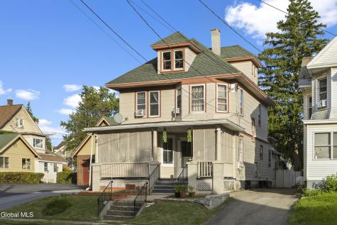 942 Central Parkway Schenectady NY 12309