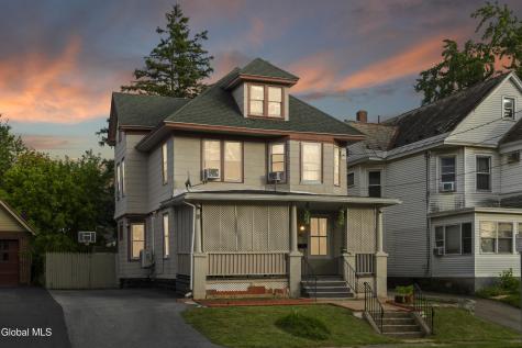 942 Central Parkway Schenectady NY 12309