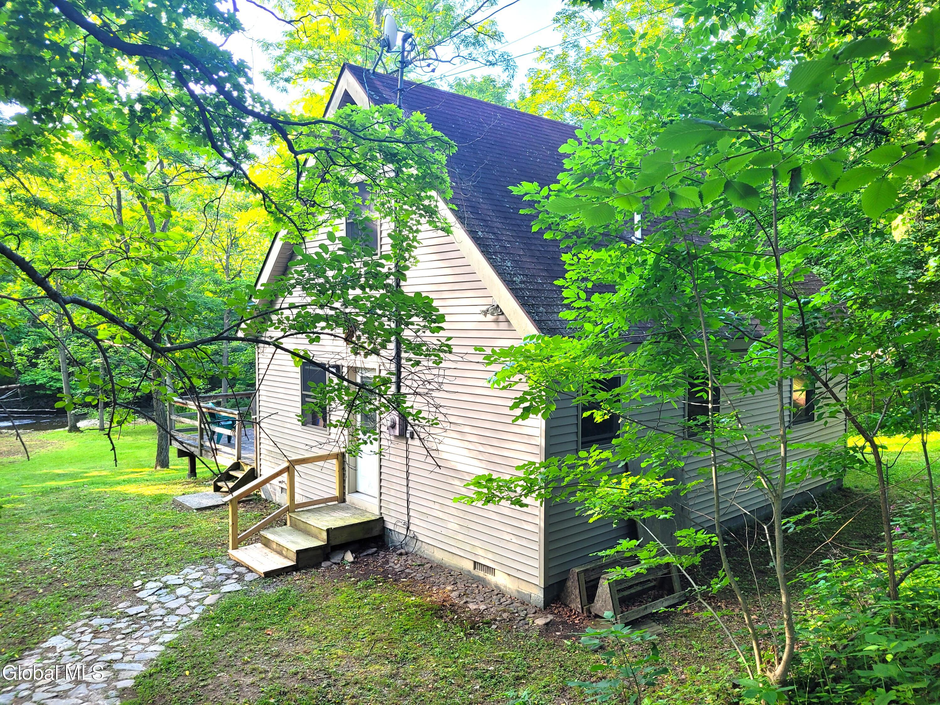 1522 Red Mill Road Greenville NY 12083