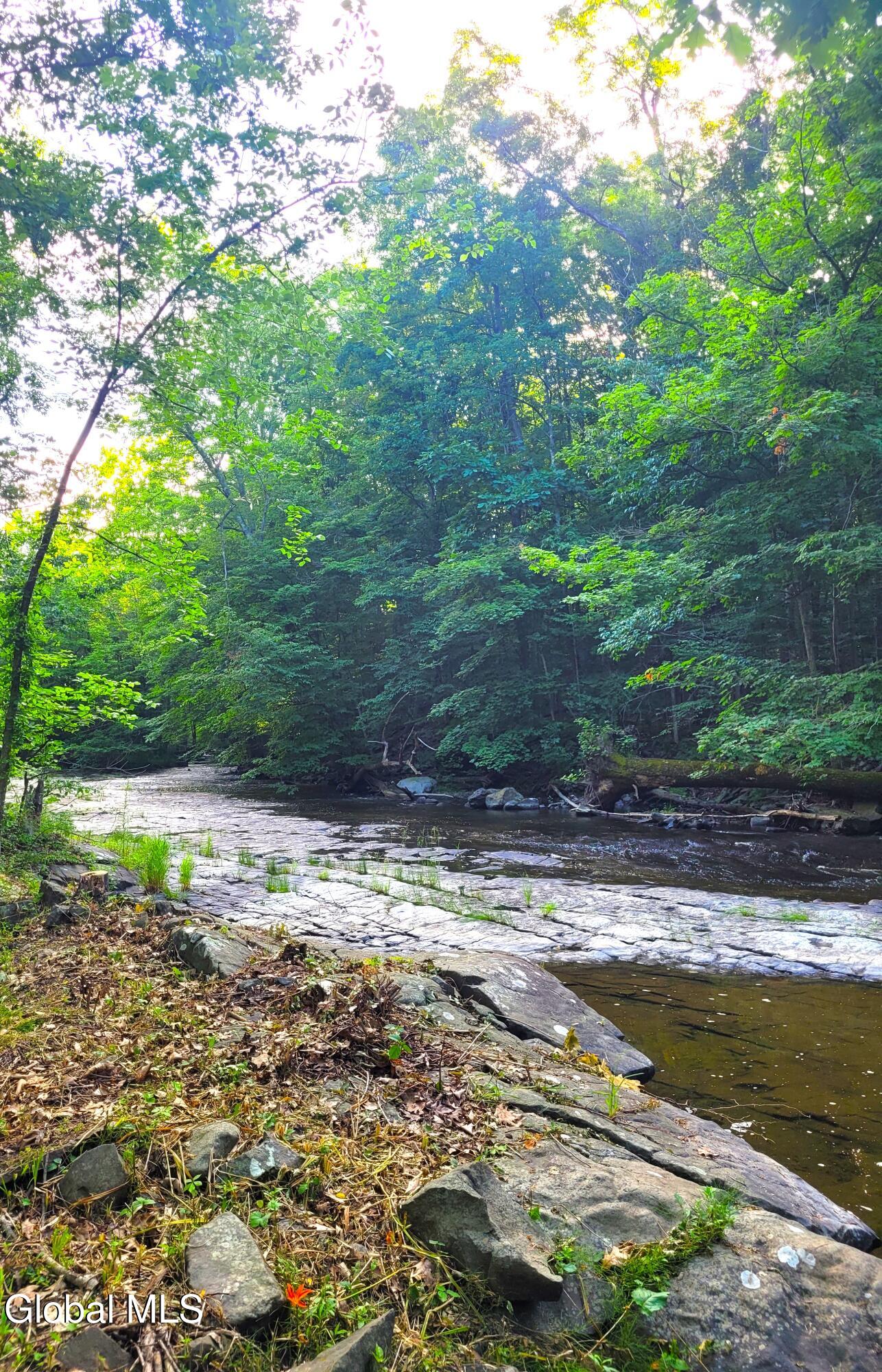 1522 Red Mill Road Greenville NY 12083