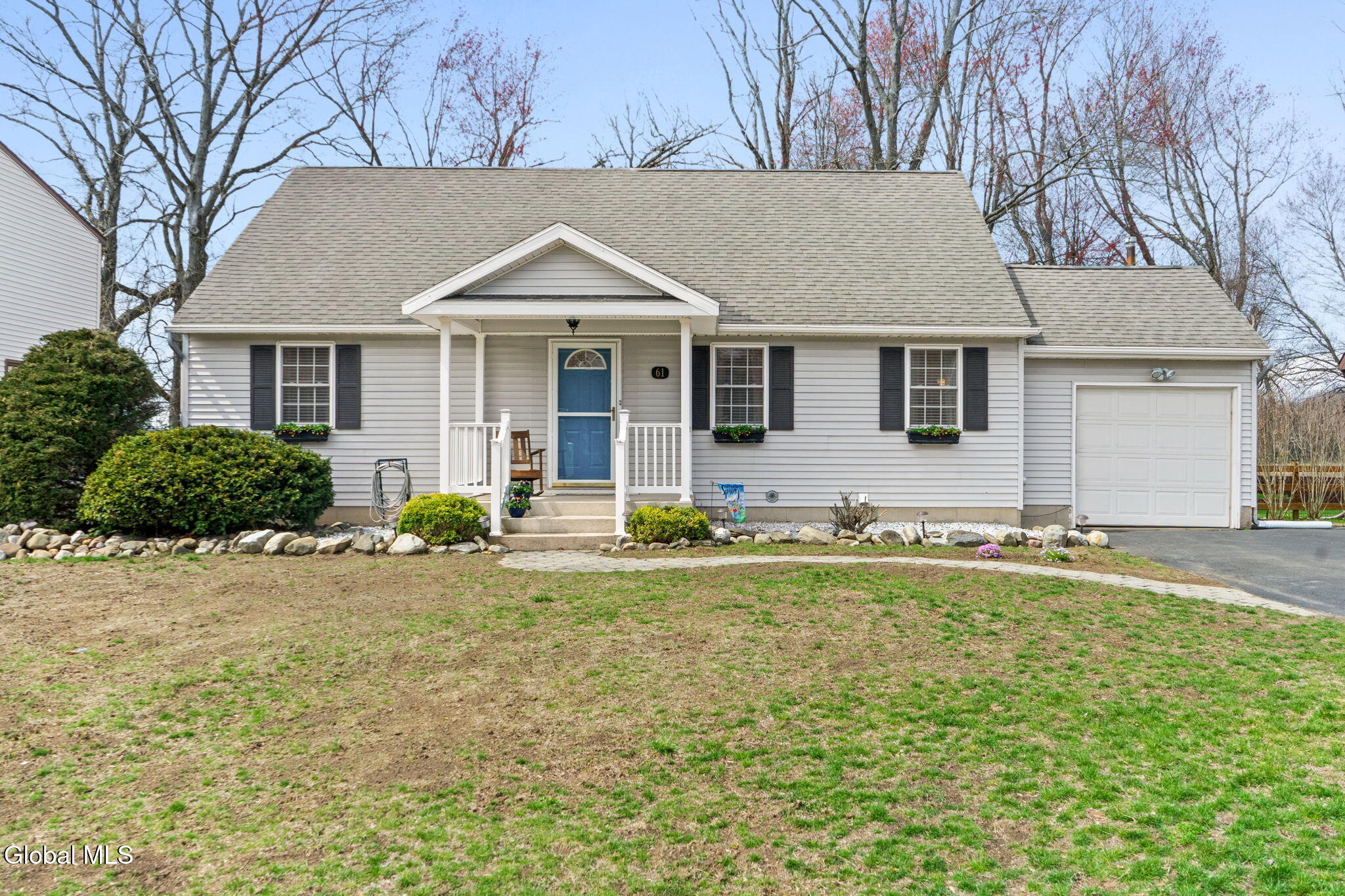 61 Jefferson Road Glenmont NY 12077