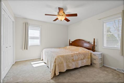 61 Jefferson Road Glenmont NY 12077