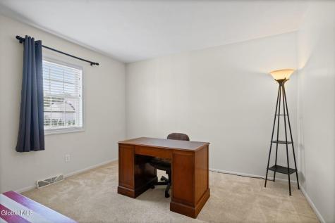 61 Jefferson Road Glenmont NY 12077