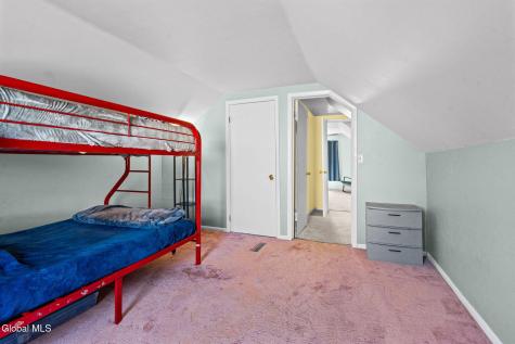 61 Jefferson Road Glenmont NY 12077