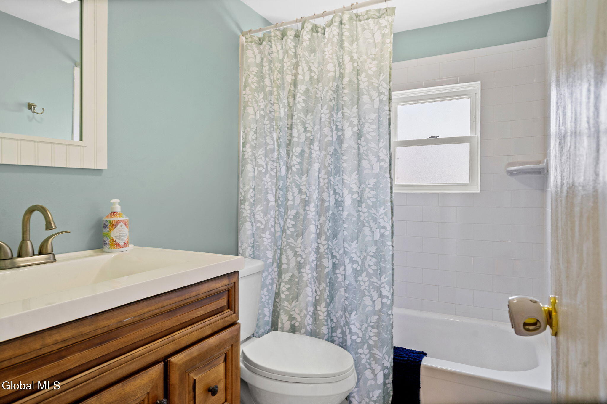 61 Jefferson Road Glenmont NY 12077