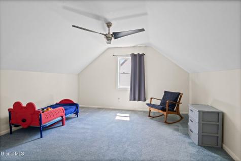 61 Jefferson Road Glenmont NY 12077