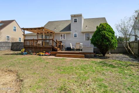 61 Jefferson Road Glenmont NY 12077