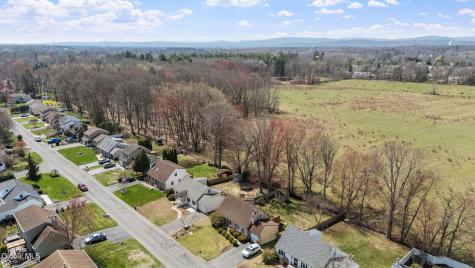 61 Jefferson Road Glenmont NY 12077