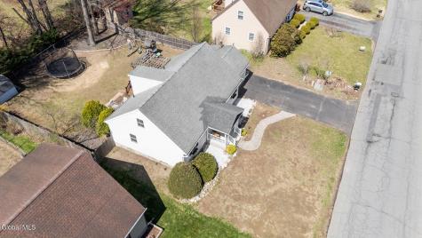 61 Jefferson Road Glenmont NY 12077