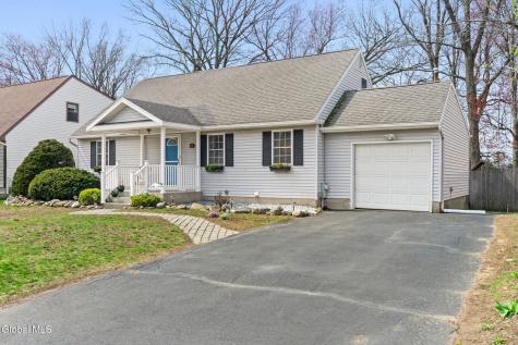 61 Jefferson Road Glenmont NY 12077