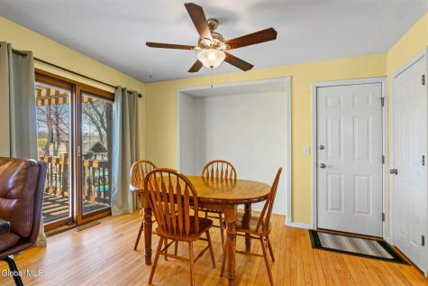 61 Jefferson Road Glenmont NY 12077