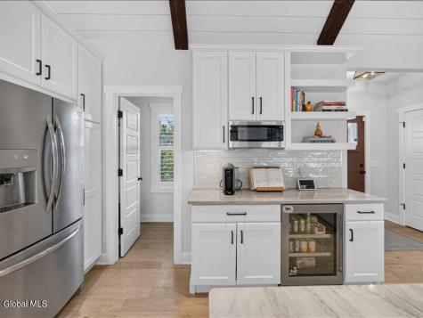9 Easton Court Wilton NY 12831