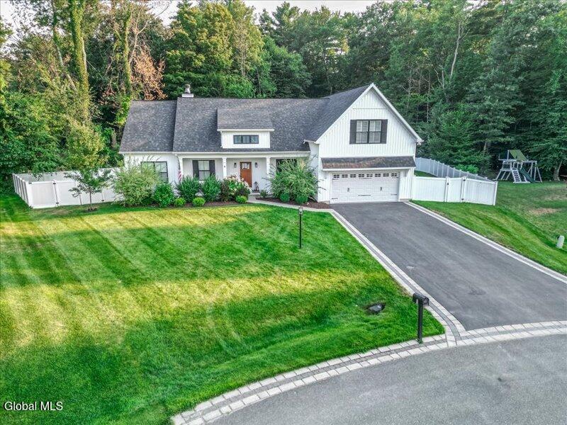 9 Easton Court Wilton NY 12831