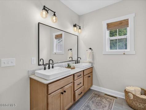9 Easton Court Wilton NY 12831