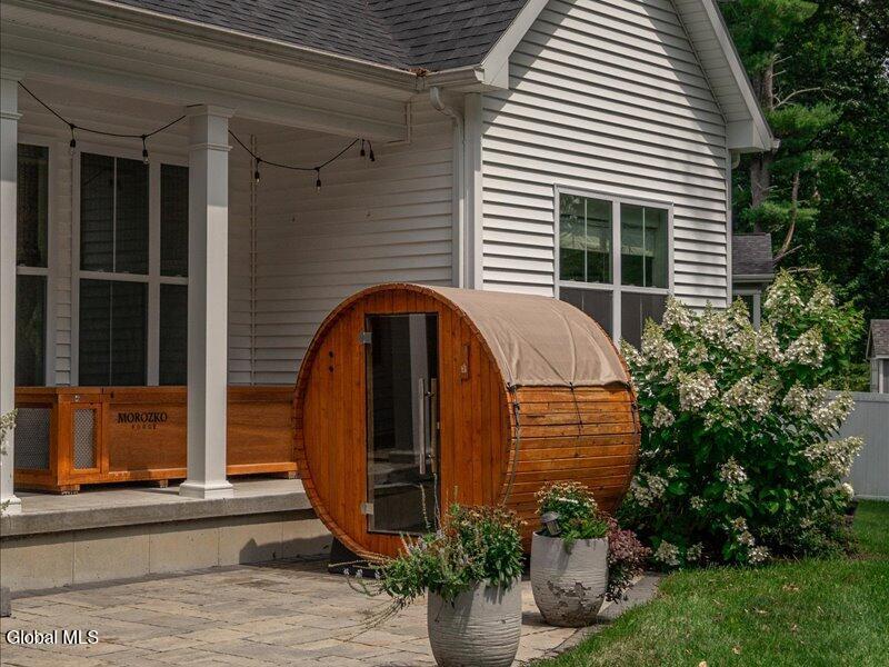 9 Easton Court Wilton NY 12831