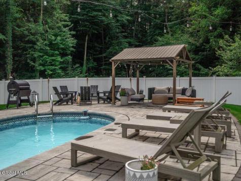 9 Easton Court Wilton NY 12831