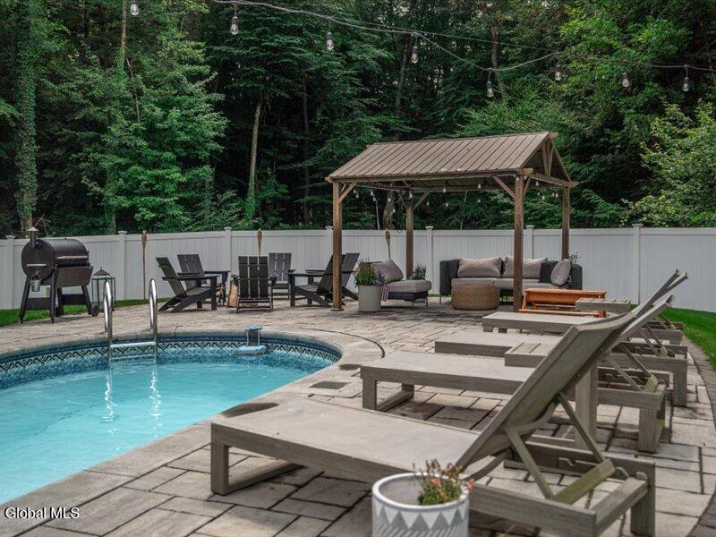 9 Easton Court Wilton NY 12831