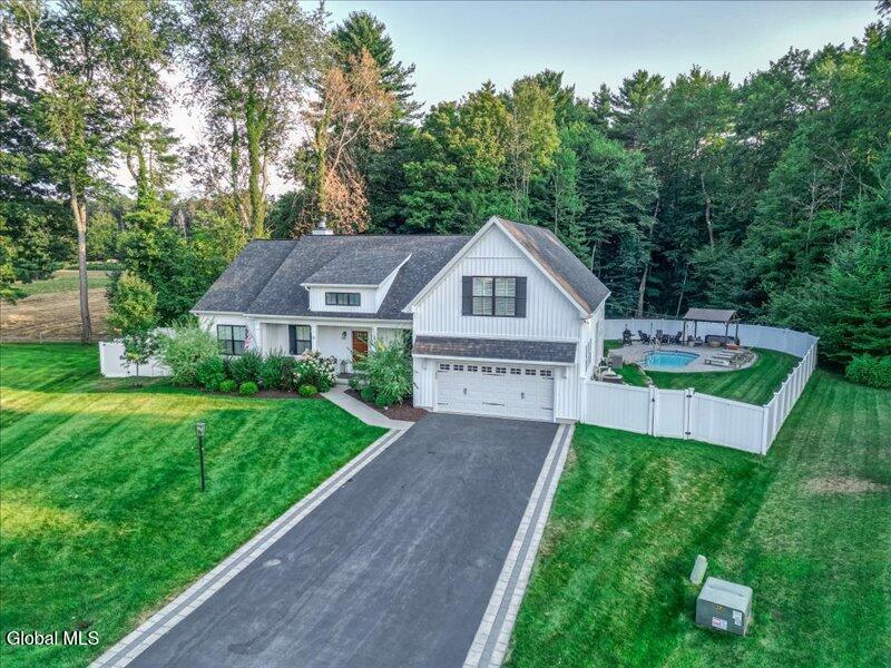 9 Easton Court Wilton NY 12831