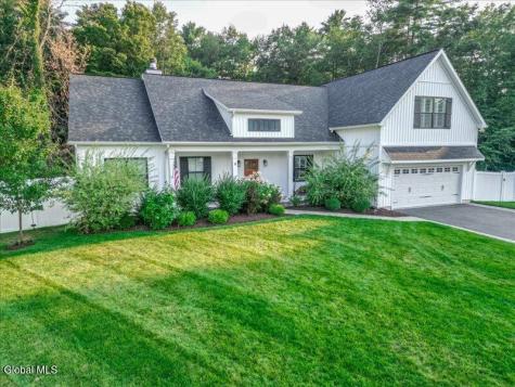 9 Easton Court Wilton NY 12831