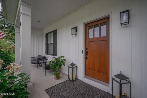 9 Easton Court Wilton NY 12831