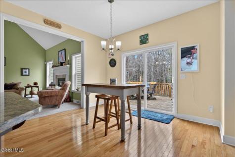 1019 Gideon Trace Schenectady NY 12302