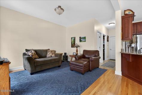 1019 Gideon Trace Schenectady NY 12302