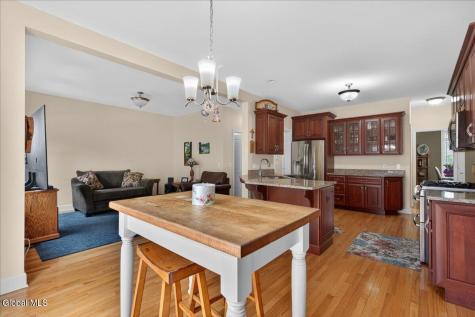 1019 Gideon Trace Schenectady NY 12302