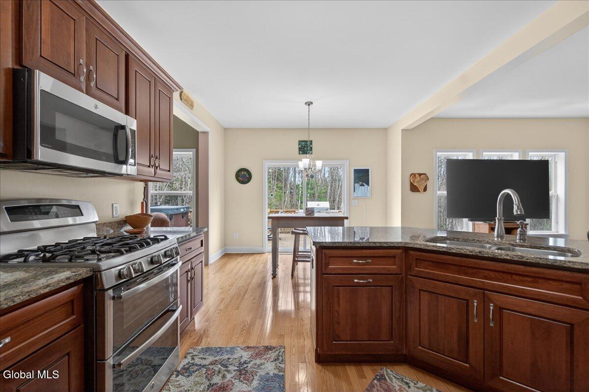 1019 Gideon Trace Schenectady NY 12302