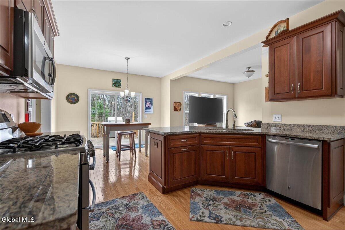 1019 Gideon Trace Schenectady NY 12302