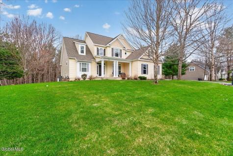 1019 Gideon Trace Schenectady NY 12302