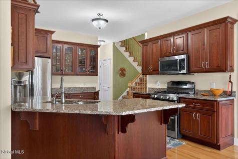 1019 Gideon Trace Schenectady NY 12302