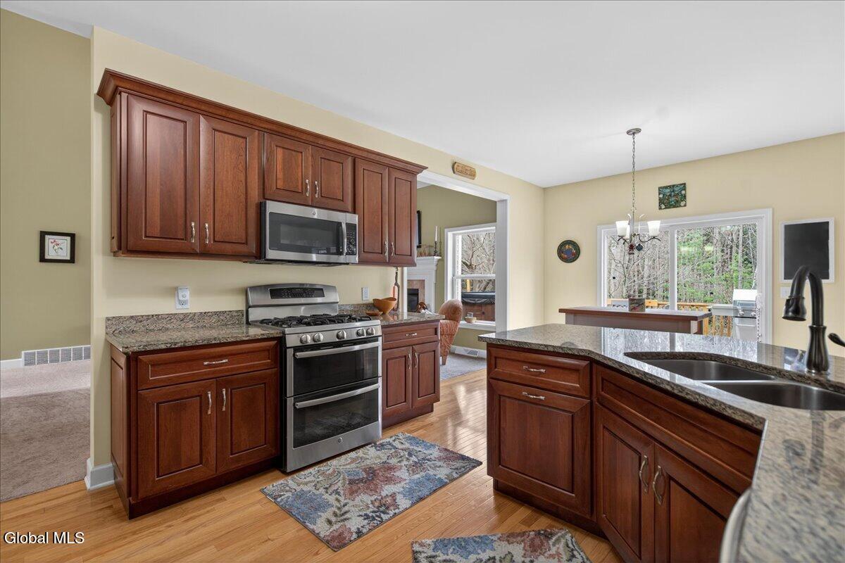 1019 Gideon Trace Schenectady NY 12302