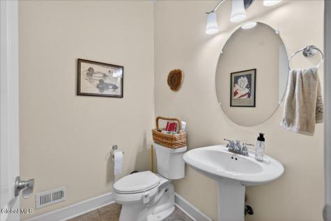 1019 Gideon Trace Schenectady NY 12302