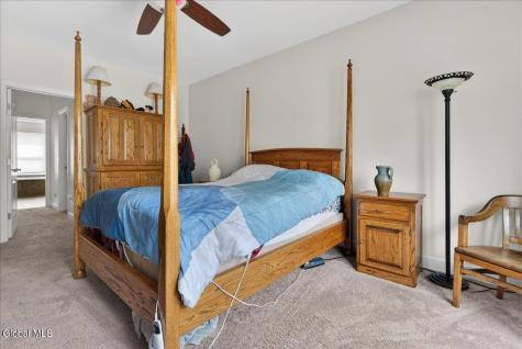 1019 Gideon Trace Schenectady NY 12302