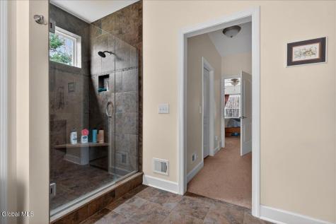 1019 Gideon Trace Schenectady NY 12302