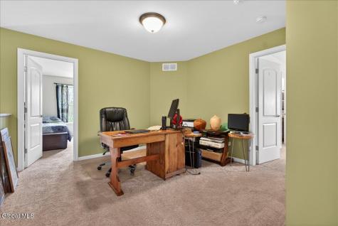 1019 Gideon Trace Schenectady NY 12302