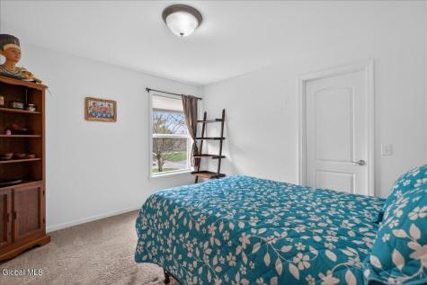 1019 Gideon Trace Schenectady NY 12302