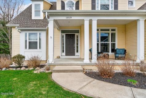 1019 Gideon Trace Schenectady NY 12302