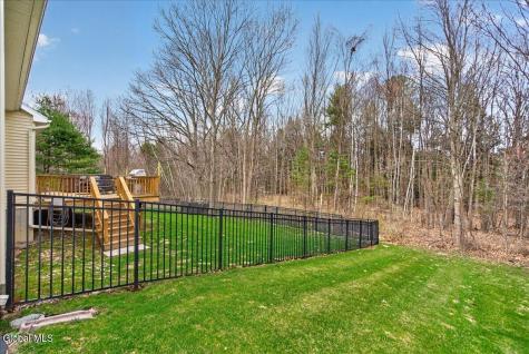 1019 Gideon Trace Schenectady NY 12302