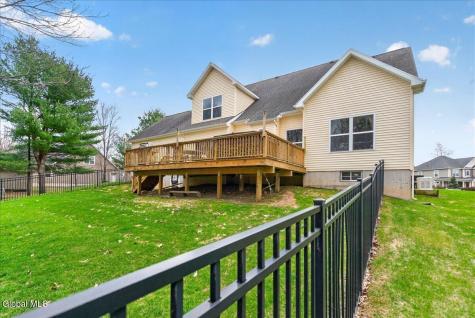1019 Gideon Trace Schenectady NY 12302