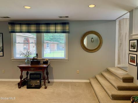 15 Algonquin Drive Queensbury NY 12804