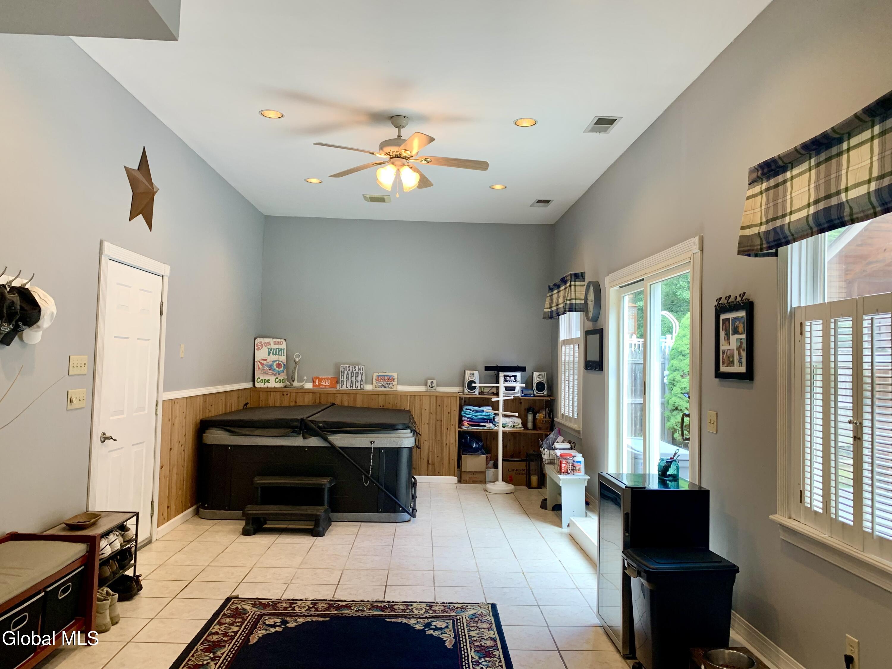 15 Algonquin Drive Queensbury NY 12804