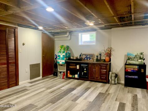 15 Algonquin Drive Queensbury NY 12804