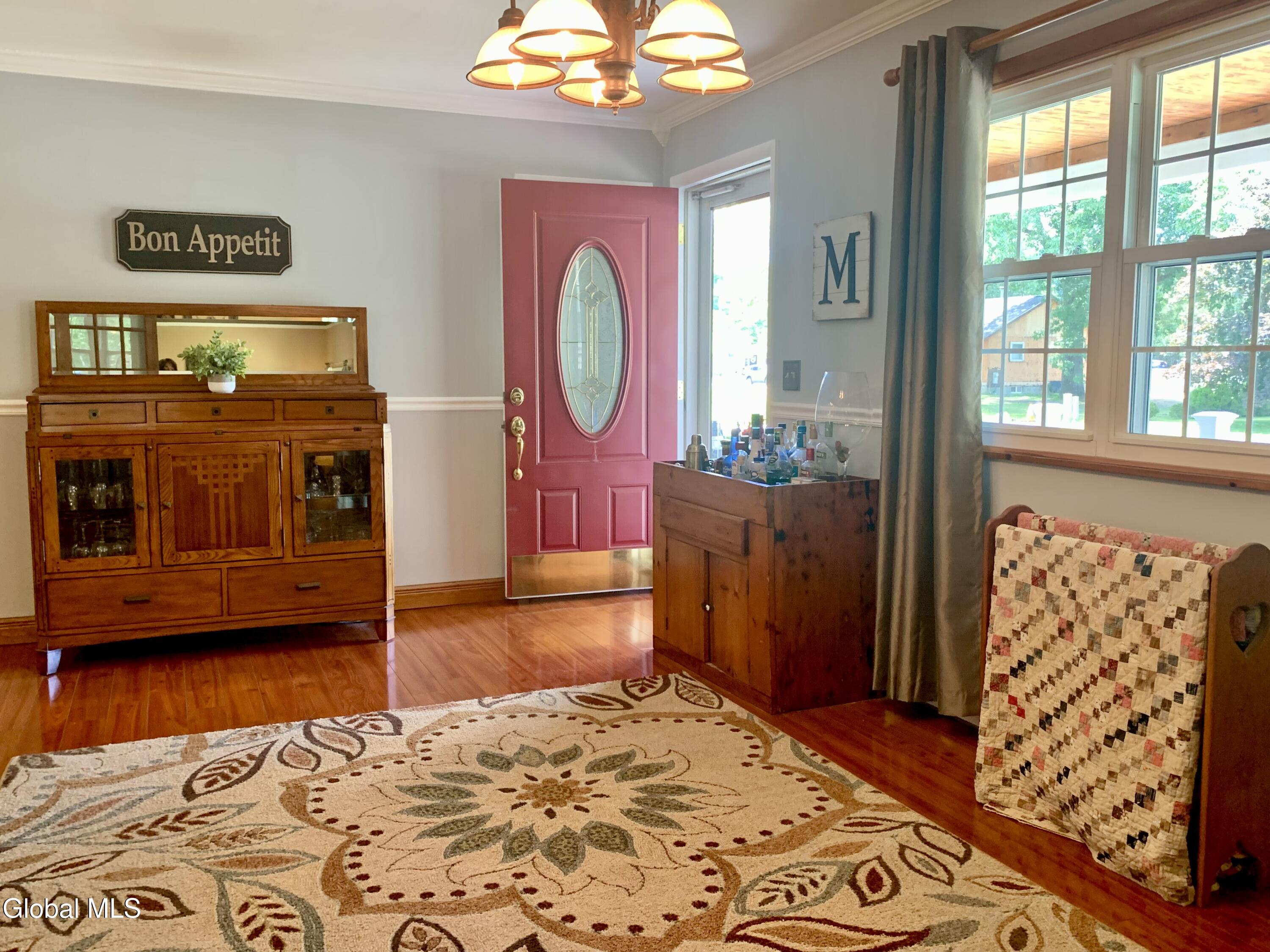 15 Algonquin Drive Queensbury NY 12804