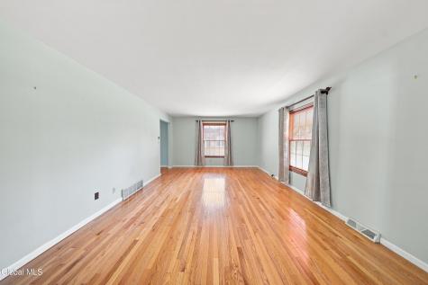 40 Brookwood Drive Latham NY 12110