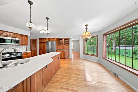 40 Brookwood Drive Latham NY 12110