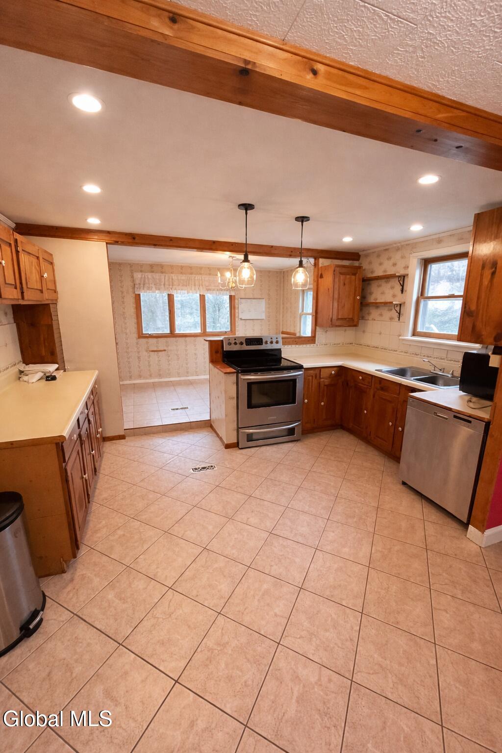369 County Road 75 Mechanicville NY 12118