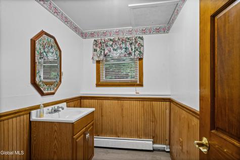 24 Hack Road Corinth NY 12822