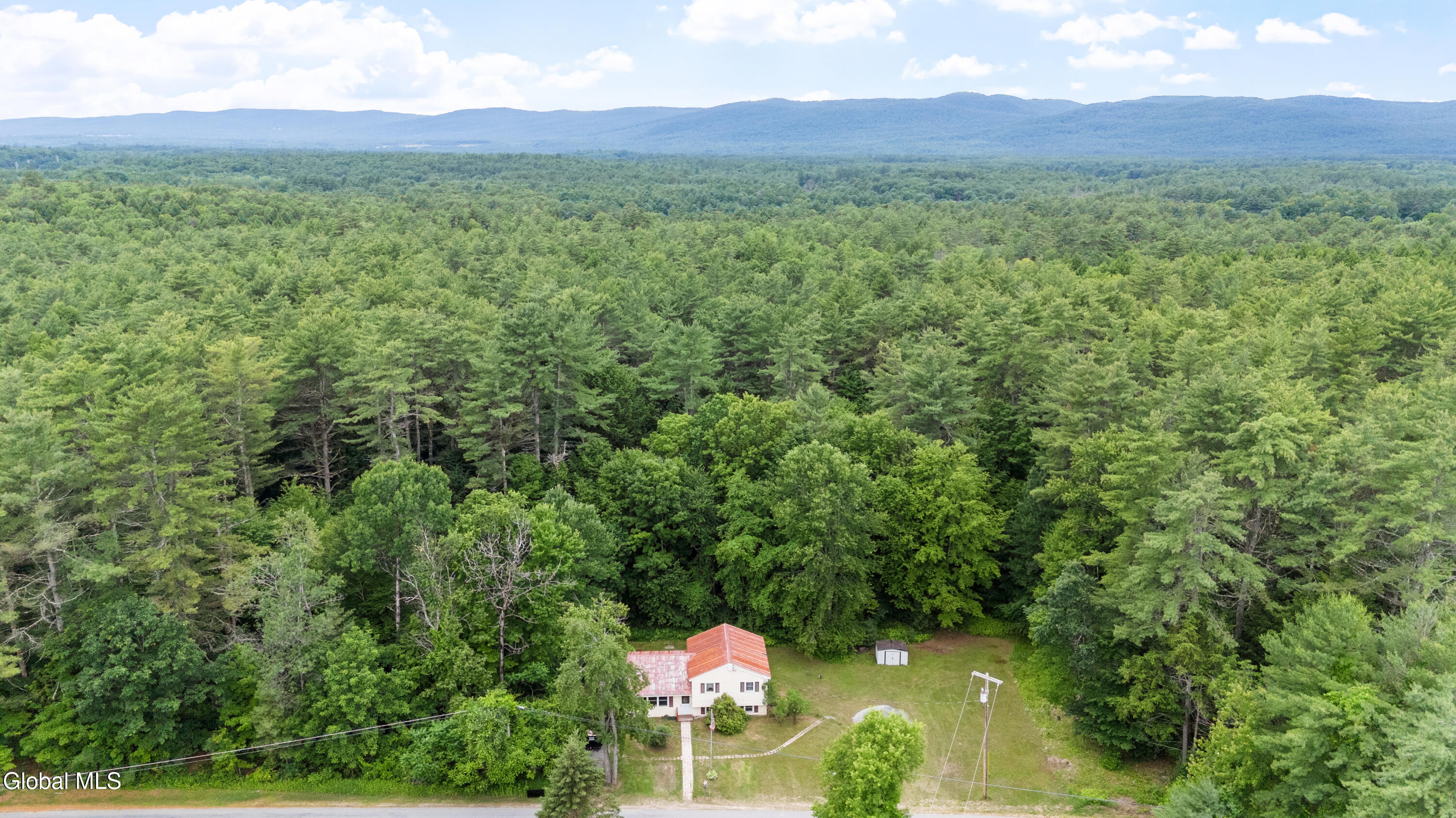 24 Hack Road Corinth NY 12822