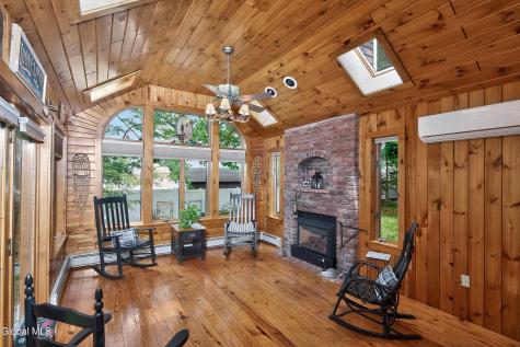 7 Jerome Lane Moreau NY 12803